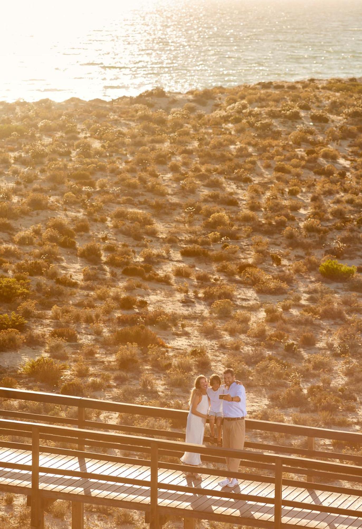 อควาโชว์ พาร์ค โฮเทล Hotel กัวเตย์รา ภายนอก รูปภาพ